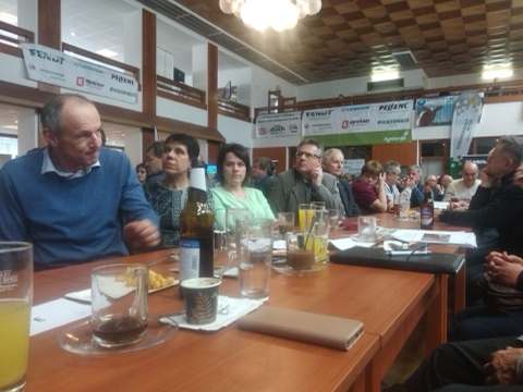 Zúčastnili jsme se 1. ročníku Manažerského, marketingového a obchodního fóra zemědělců, potravinářů, venkova, výroby, obchodu, služeb, bankovnictví a pojišťovnictví Jihočeského kraje a Vysočiny — fotografie 6