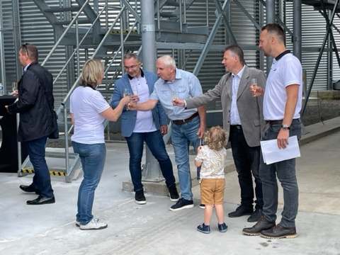 Slavnostní otevření posklizňové linky spol. Agra Březnice a.s. — fotografie 10