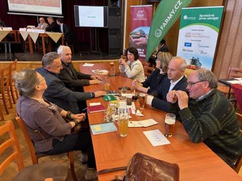 Manažerské a marketingové zemědělské fórum v Dražicích u Tábora — fotografie 3